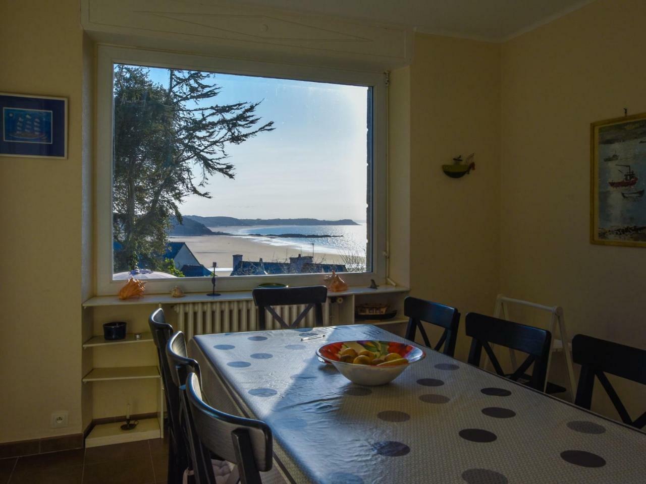 Beautiful Holiday Home With Sea View In Erquy Luaran gambar
